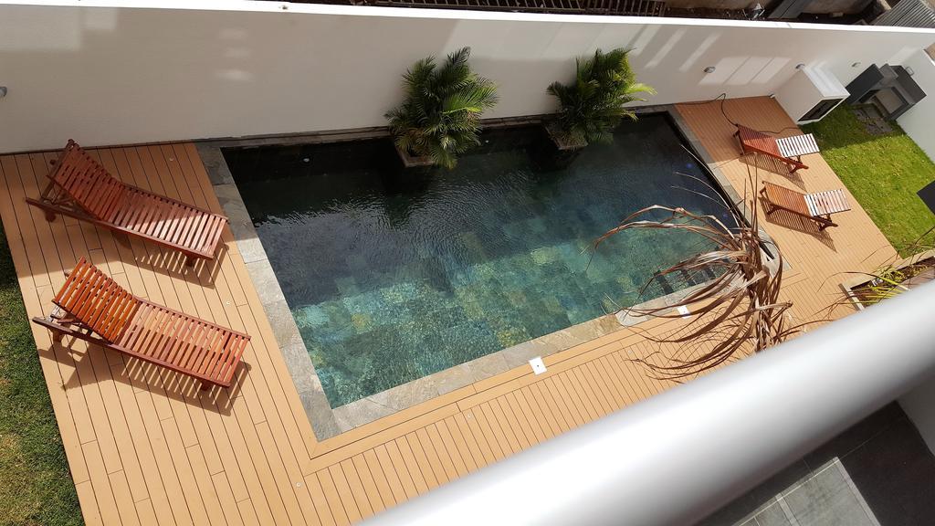 Flic En Flac Beach Penthouse Экстерьер фото